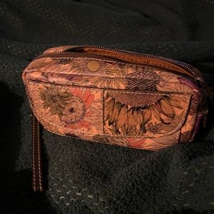 Used lots more wear good condition